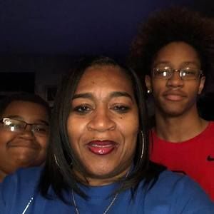 Meet your Posher, Felice